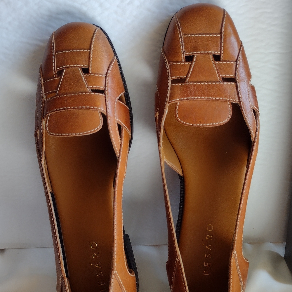 PESÁRO. Sandals BRAND NEW WOT